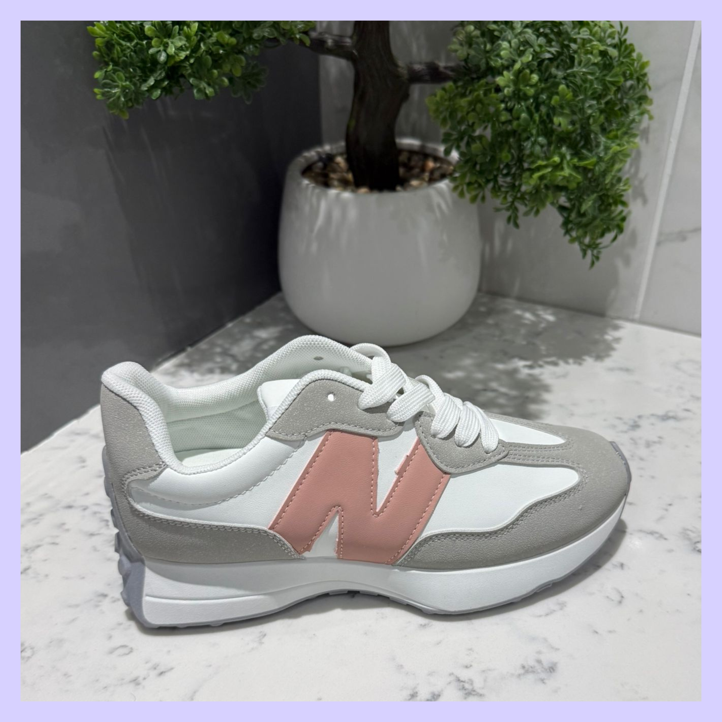 NINA WHITE / CORAL TRAINER