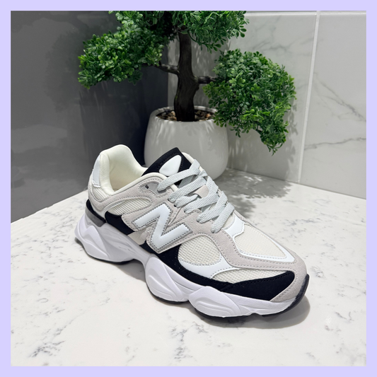 NATALIE LIGHT GREY / BLACK TRAINER