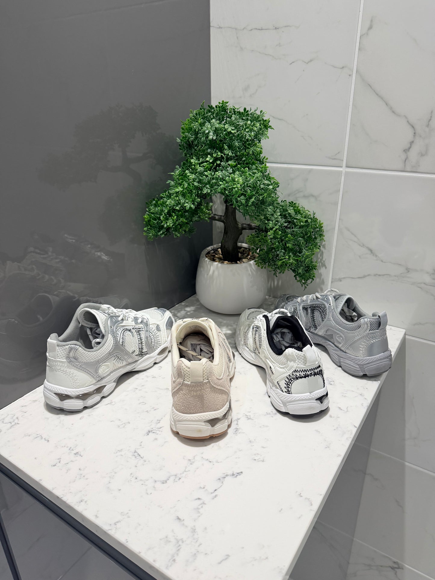 DORA CHRONO TRAINERS