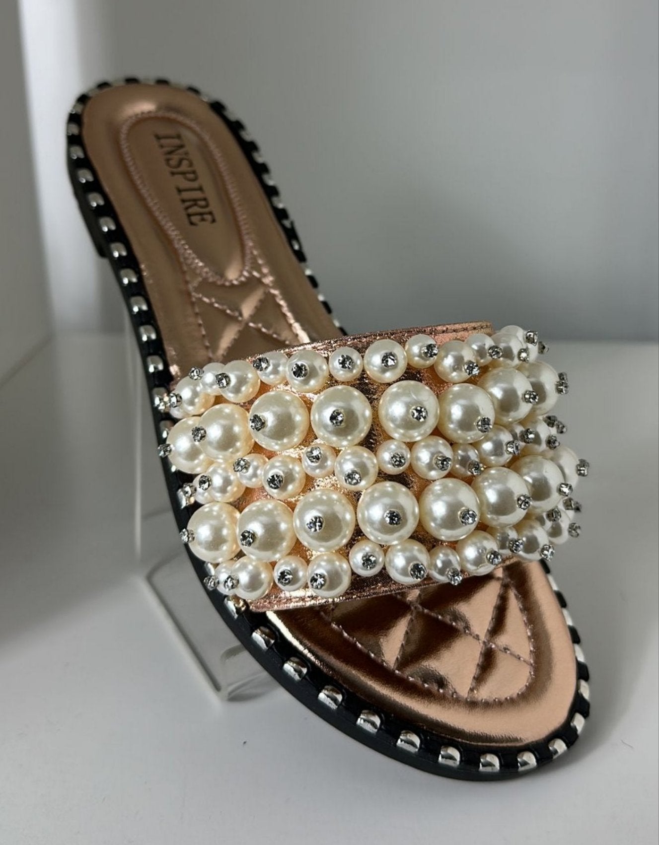 PARIS Pearl Sliders